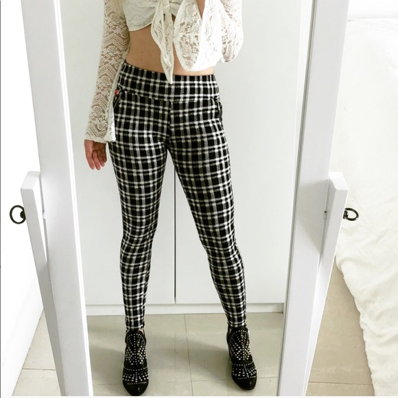 NWT black & white plaid high waisted leggings - Picture 8 of 8